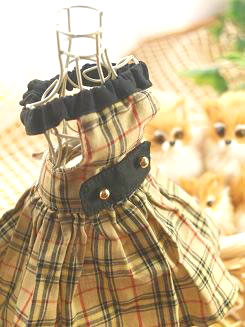 フェレット洋服・チェック・ベージュ２