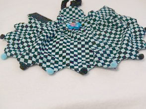 フェレット服・ポンポン黒と青４