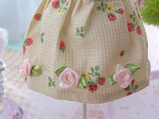 フェレットの洋服・すそバラ１