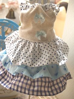 フェレットの洋服・服・お姫様・青いっぱいフリフリ・薄系１