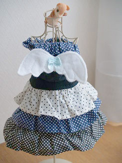 フェレットの洋服・ふりふりのチョイ悪天使１