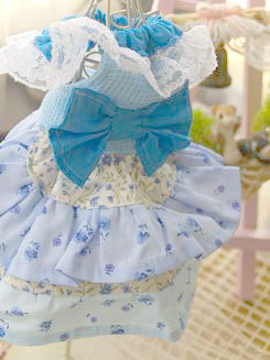 フェレットの洋服・服・お姫様・ふりふり小花・青１