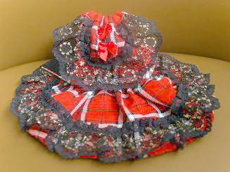 フェレット洋服・回る黒金レース・赤３