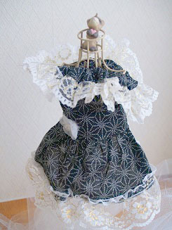 フェレットの洋服・黒い雪の女王・白金１