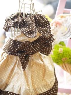 フェレットの服・小さな水玉リボン・茶色１