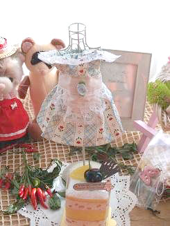 フェレットの服・チューリップエプロン・薄い青１