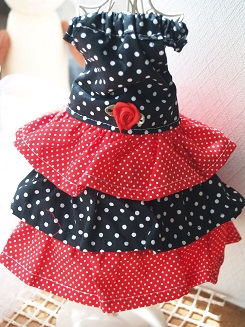 フェレットの洋服・服・お姫様・赤バラのふりふり