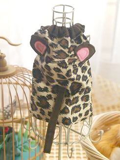 フェレットのベスト・ヒョウ柄ベスト・茶色１