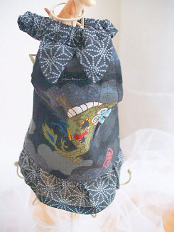 フェレットのベスト・夜空のドラゴン