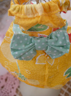 フェレット浴衣ドレス・黄色い金魚２